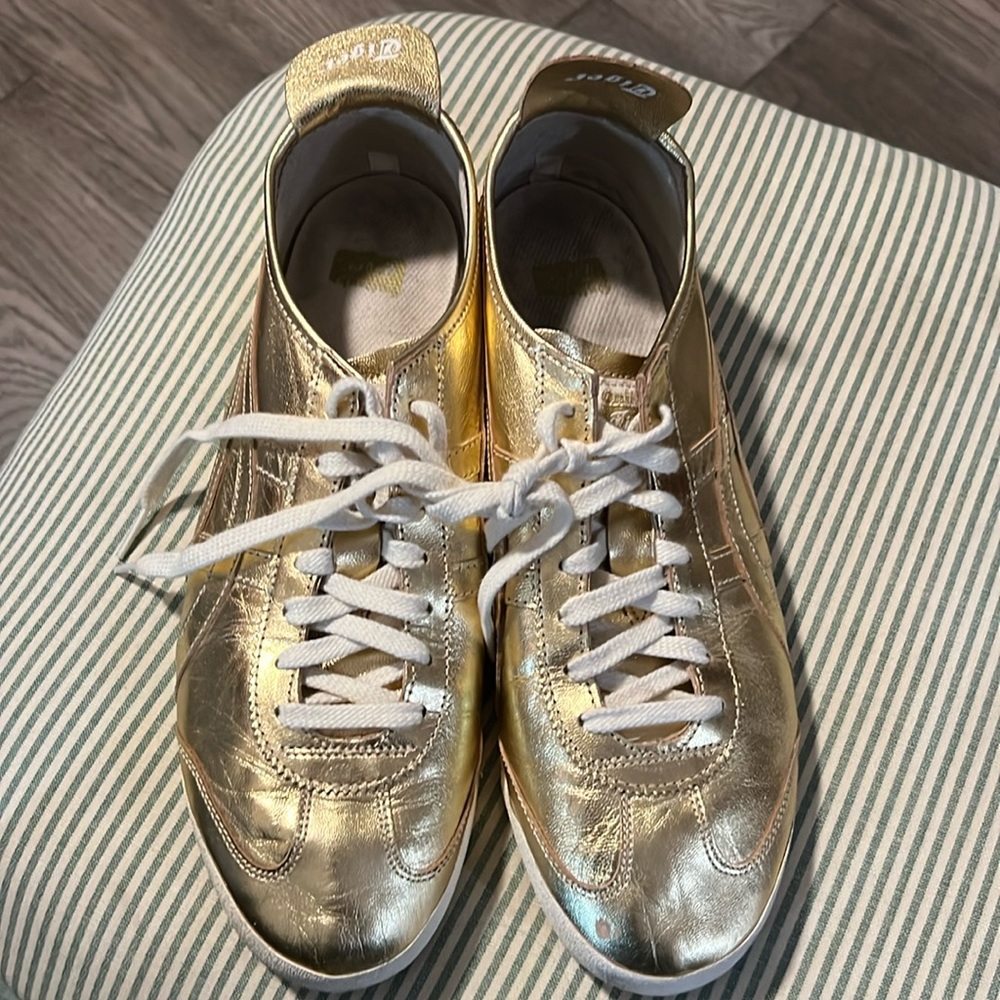 Onitsuka Tiger by Asics Gold Shoe 11.5